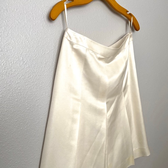 Ivory Banana Republic Skirt - Picture 3 of 4